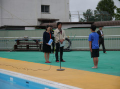 湊小水泳部ｏｂからの贈り物 八戸市立湊小学校