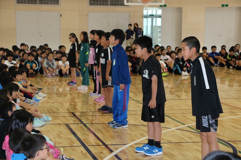 音楽朝会 歌えバンバン 西白山台小学校ブログ