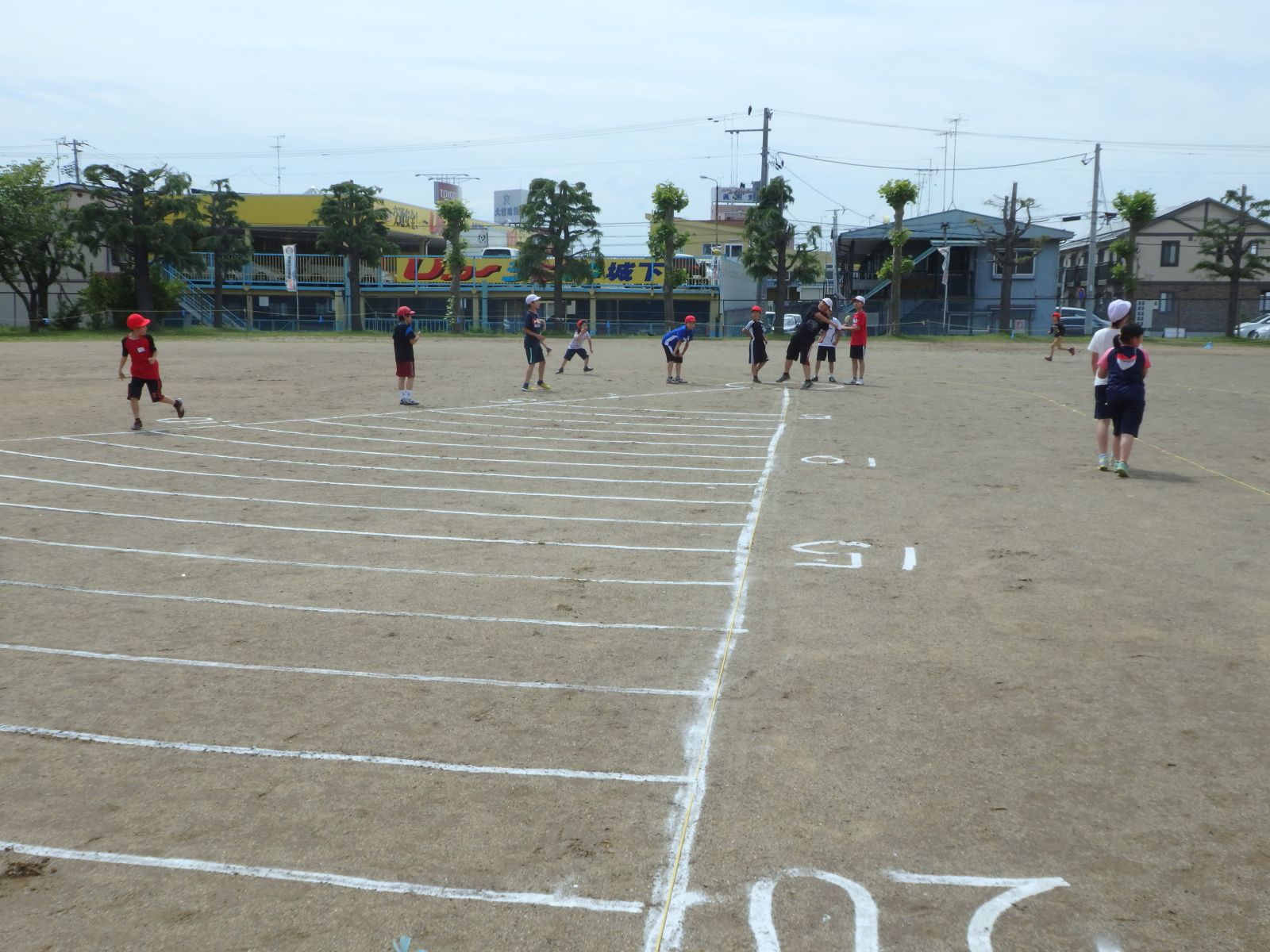 ソフトボール投げ｜ようこそ! 城下小 学校ブログへ